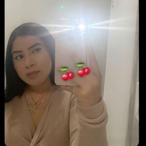 Meet your Posher, Caren